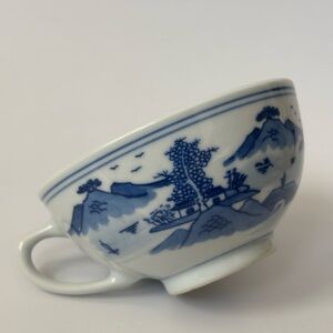 Vintage Blue & White Willow Pattern Porcelain Teacup –Chinese – Scenic Landscape